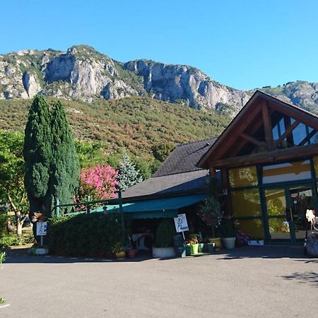 Camping Ecovillage Soleil Du Pibeste Agos-Vidalos ภายนอก รูปภาพ