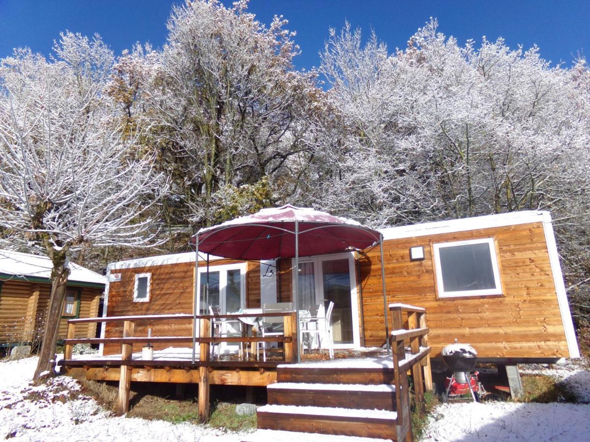 Camping Ecovillage Soleil Du Pibeste Agos-Vidalos ภายนอก รูปภาพ