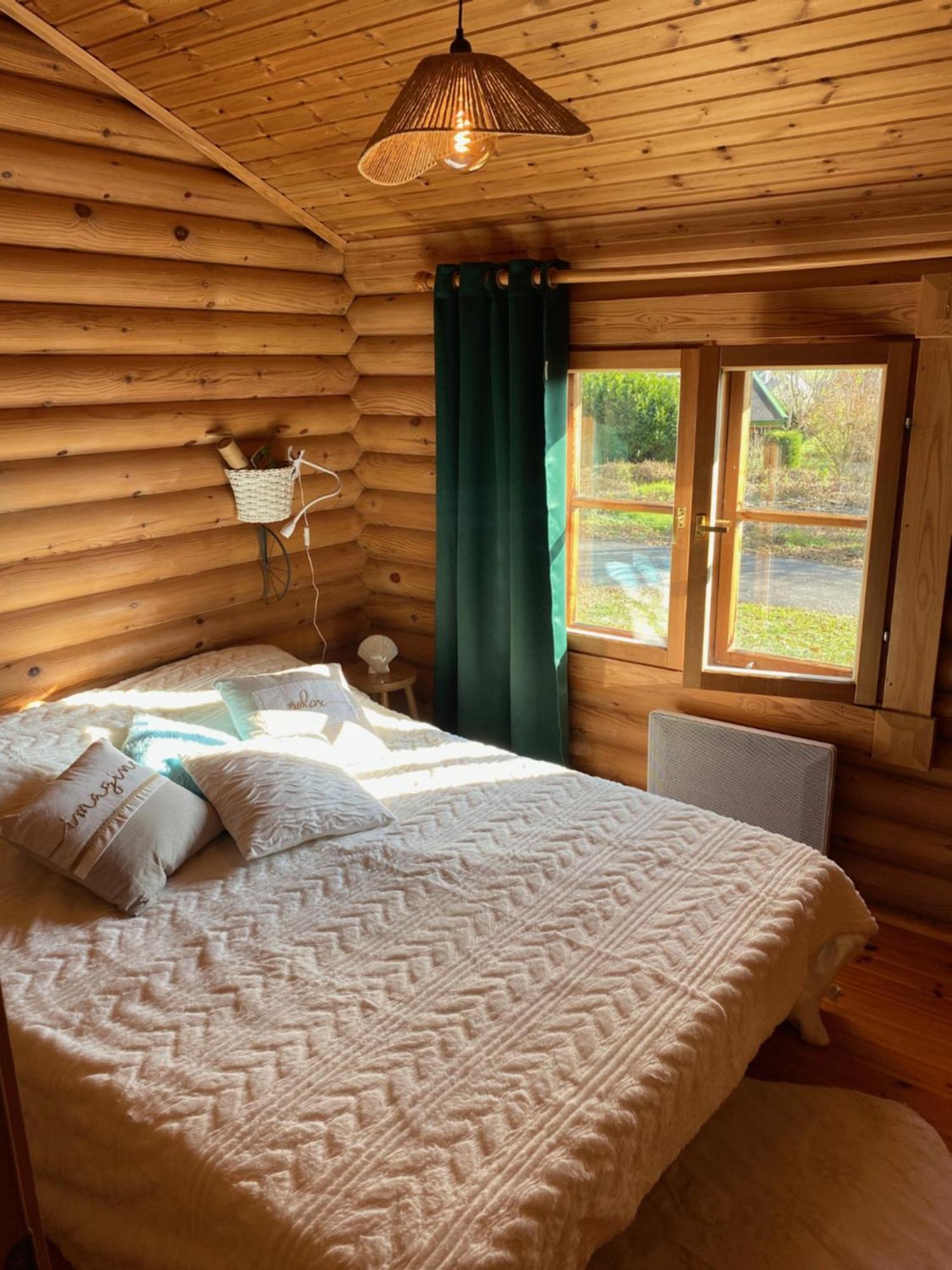 Camping Ecovillage Soleil Du Pibeste Agos-Vidalos ภายนอก รูปภาพ