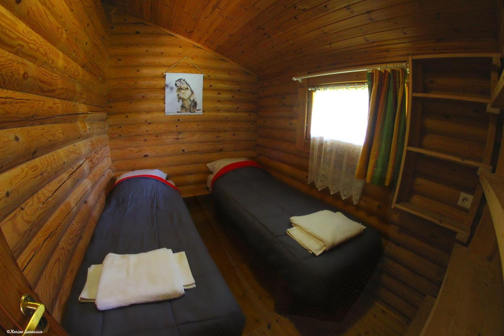 Camping Ecovillage Soleil Du Pibeste Agos-Vidalos ภายนอก รูปภาพ